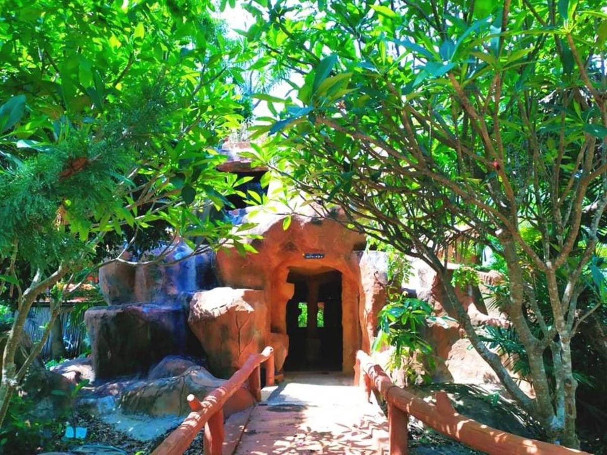 Denchai City Resort เด่นชัยซิตี้ รีสอร์ท プレー エクステリア 写真